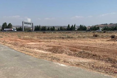 6611m² Land en Kato Polemidia, Cyprus No. 75327 8