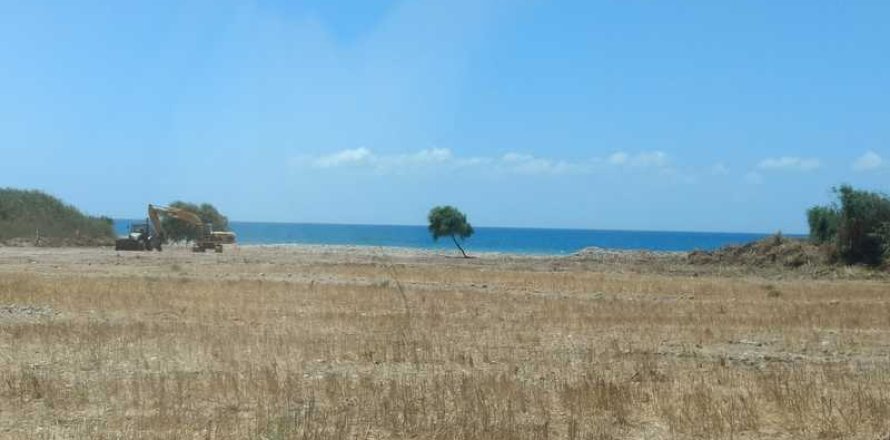 10703m² Land en Kouklia, Cyprus No. 75328