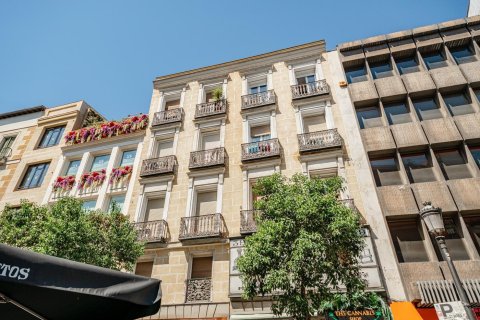 3 dormitorios Apartment en Madrid, Spain No. 27507 17