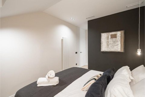 2 dormitorios Apartment en Madrid, Spain No. 27505 30