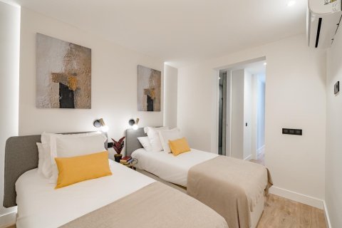 3 dormitorios Apartment en Madrid, Spain No. 27506 4