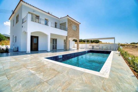 3 dormitorios House en Kissonerga, Cyprus No. 29926 1