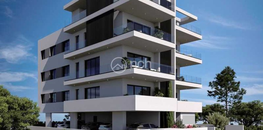 3 dormitorios Apartment en Mesa Geitonia, Cyprus No. 34653