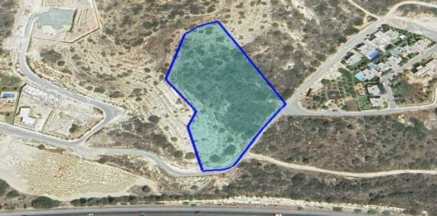 11053m² Land en Agios Tychonas, Cyprus No. 75290