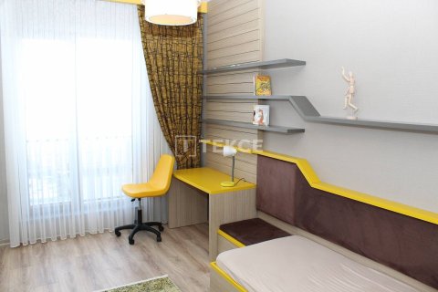 4+1 Apartment in Ankara, Turkey No. 11140 27