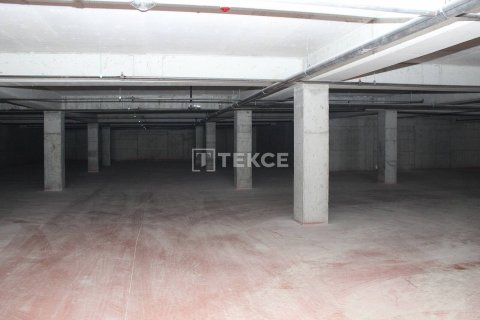 4+1 Apartment in Ankara, Turkey No. 11140 13