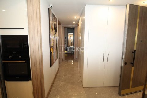 6+1 Penthouse à Esenyurt, Turkey No. 11163 15