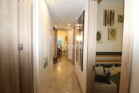 6+1 Penthouse en Esenyurt, Turkey No. 11163 28