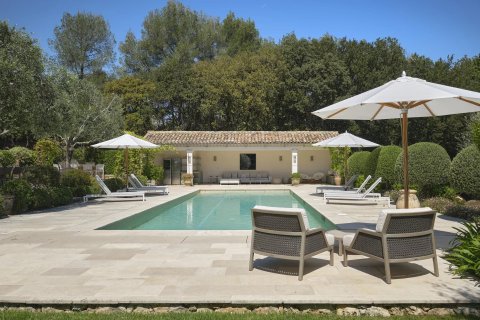 7 bedrooms Villa in Grasse, France No. 67211 4