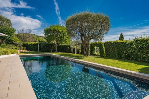 5 bedrooms Villa in Mougins, France No. 67213 7