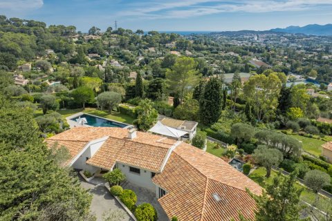 5 bedrooms Villa in Mougins, France No. 67213 6