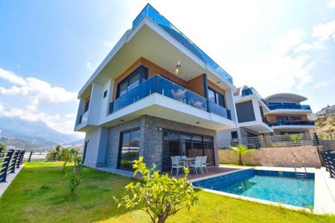 5 rooms Villa in Kargicak, Turkey No. 20874 1