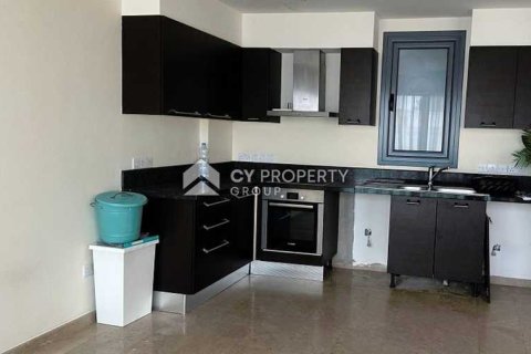 2 bedrooms Apartment in Larnaca, Cyprus No. 34664 2