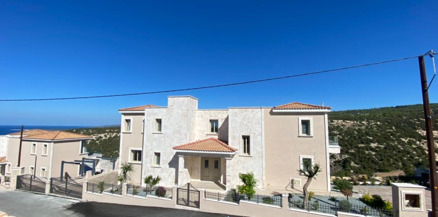 6 dormitorios Villa en Paphos, Cyprus No. 37777