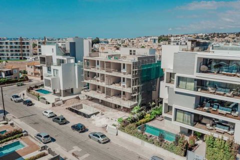 2 bedrooms Apartment in Paphos, Cyprus No. 63969 1