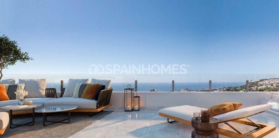 3 bedrooms Penthouse in Benalmadena, Spain No. 26364