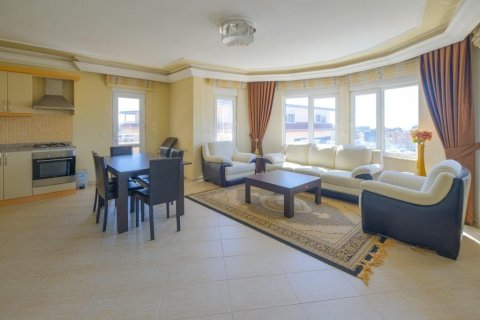 Квартира с 5 комнатами в Оба, Турция №92879 1