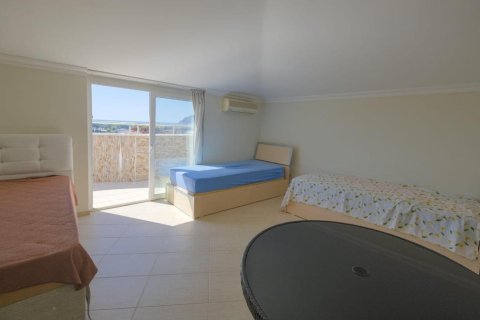 Квартира с 5 комнатами в Оба, Турция №92879 11