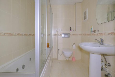 Квартира с 5 комнатами в Оба, Турция №92879 15