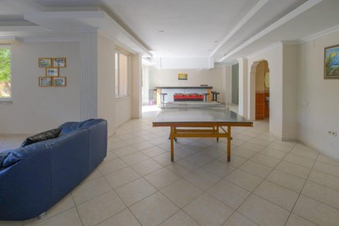 Квартира с 5 комнатами в Оба, Турция №92879 28