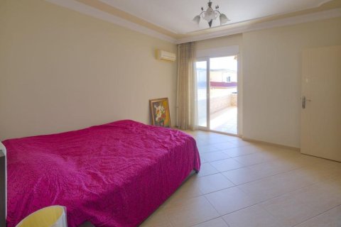 Квартира с 5 комнатами в Оба, Турция №92879 8