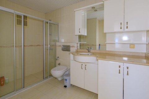 Квартира с 5 комнатами в Оба, Турция №92879 16
