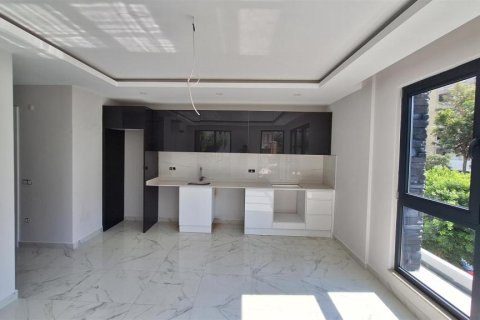Квартира с 2 комнатами в Аланья, Турция №92878 2