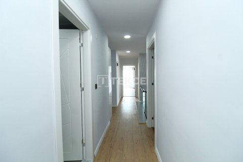 Квартира 5+1 в Муданья, Турция №92882 30