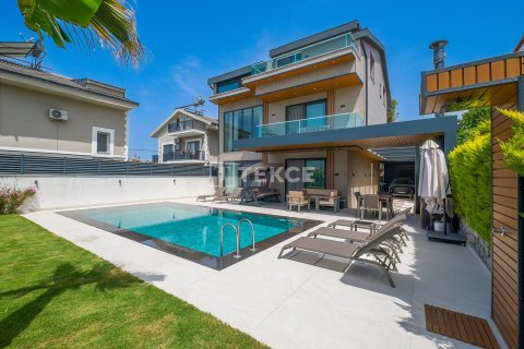 6+1 Villa in Fethiye, Turkey No. 76690 2