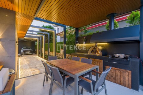 6+1 Villa in Fethiye, Turkey No. 76690 9