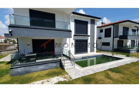 4+1 Villa à Belek, Turkey No. 18032 2