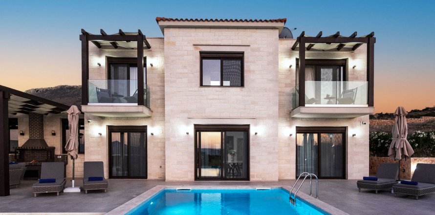 3 bedrooms Villa in Chania, Greece No. 24037