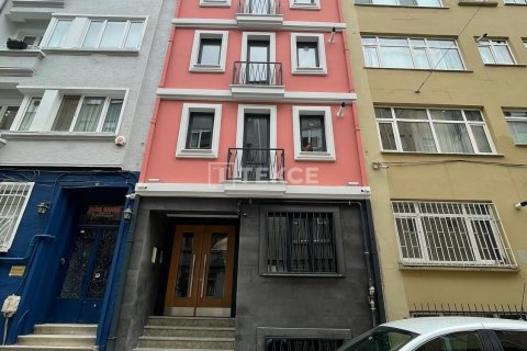 1+1 Apartment en Istanbul, Turkey No. 11835 2