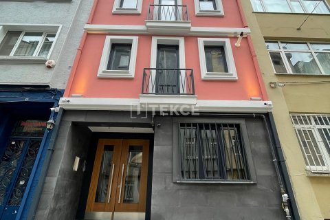 1+1 Apartment en Istanbul, Turkey No. 11835 1