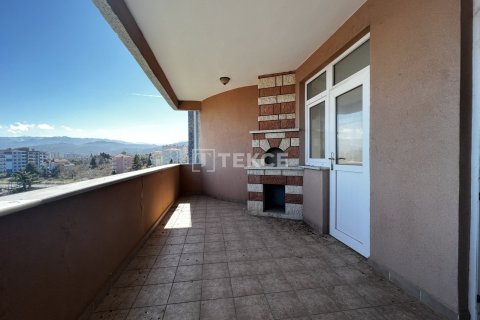 4+1 Villa en Besikduzu, Turkey No. 11837 20