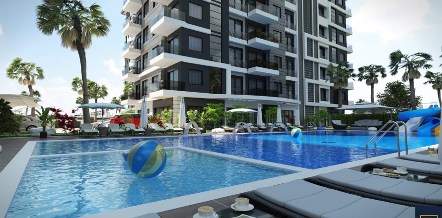 2+1 Apartment en Mahmutlar, Turkey No. 13822