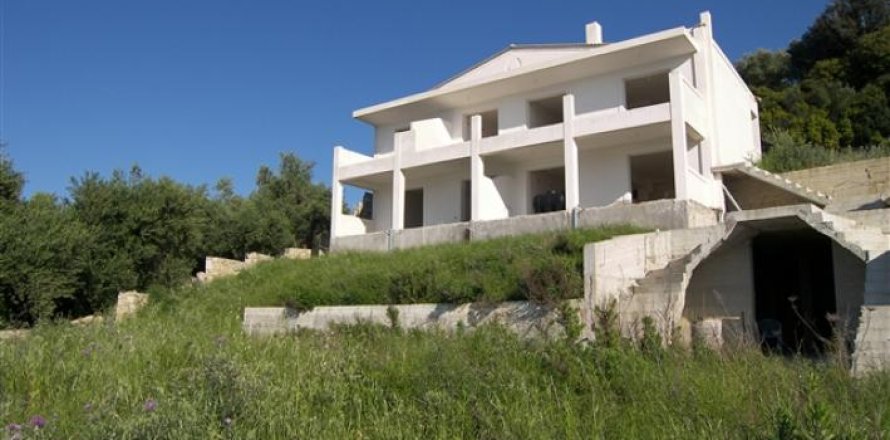 Studio House in Zakynthos, Greece No. 24676