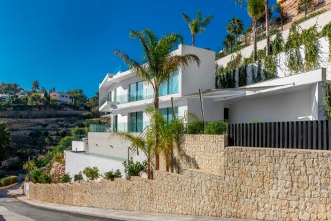 4 bedrooms Villa in Javea, Spain No. 26139 1