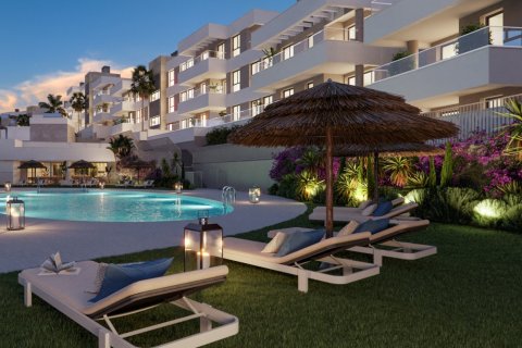 5 dormitorios Apartment en Estepona, Spain No. 27118 1