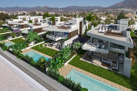 4 bedrooms Villa in Marbella, Spain No. 26771 1