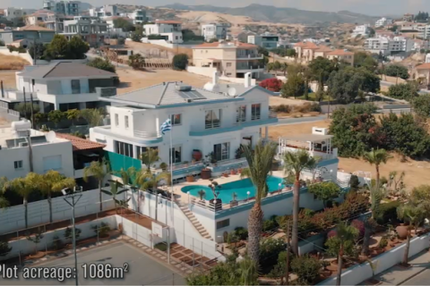 7 bedrooms Villa in Mesa Geitonia, Cyprus No. 63016 8