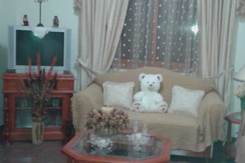 4 bedrooms House in Agios Athanasios, Cyprus No. 76823 5