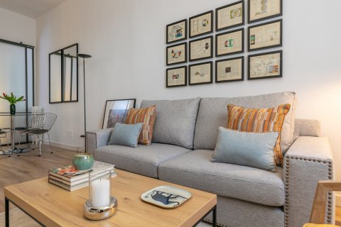 1 dormitorio Apartment en Madrid, Spain No. 26464 2