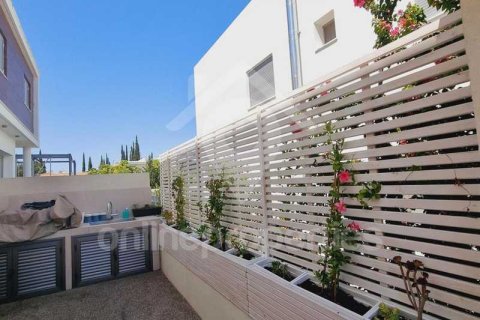 3 bedrooms House in Enkomi, Cyprus No. 28665 4