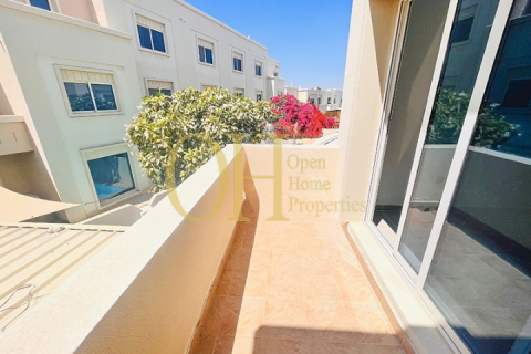 5 dormitorios Townhouse en Al Reef, UAE No. 8963 5