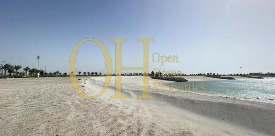 4645.1m² Land in Nareel Island, UAE No. 8578