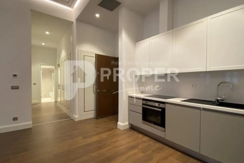 3 rooms Appartement à Beyoglu, Turkey No. 13054 28