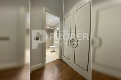 3 rooms Appartement à Beyoglu, Turkey No. 13054 22