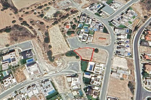 657m² Land en Agios Athanasios, Cyprus No. 75737 1