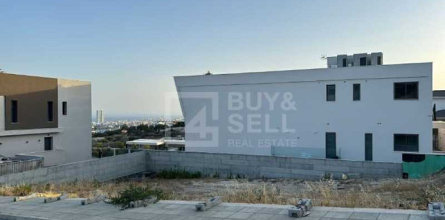 697m² Land en Germasogeia, Cyprus No. 75739